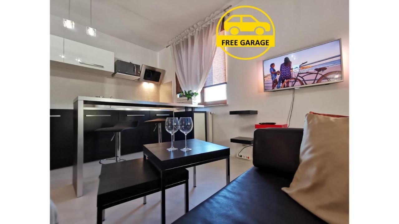 Apartament 33 クラクフ エクステリア 写真